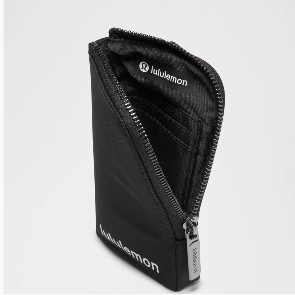 lululemon dual wristlet pouch New!! - Picture 2 of 3